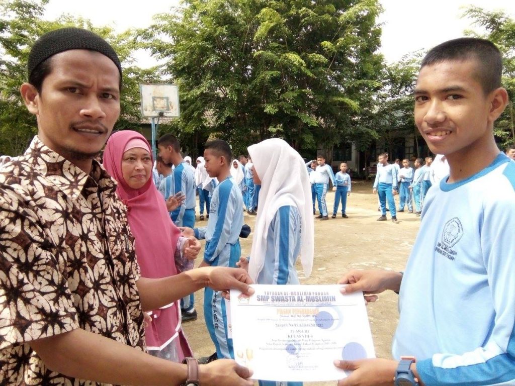 Penerimaan Rapor Sem Genap 2015-2016_13