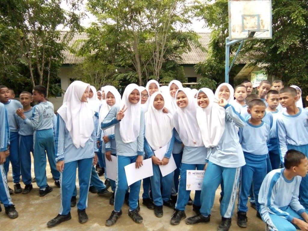 Penerimaan Rapor Sem Genap 2015-2016_15