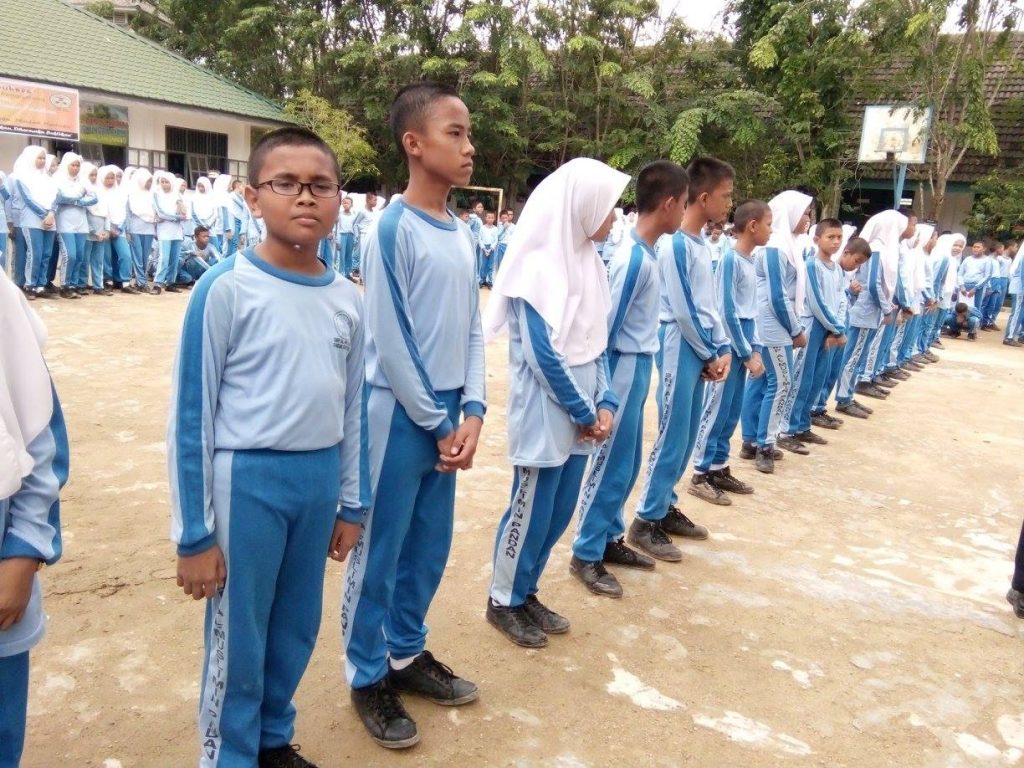 Penerimaan Rapor Sem Genap 2015-2016_16